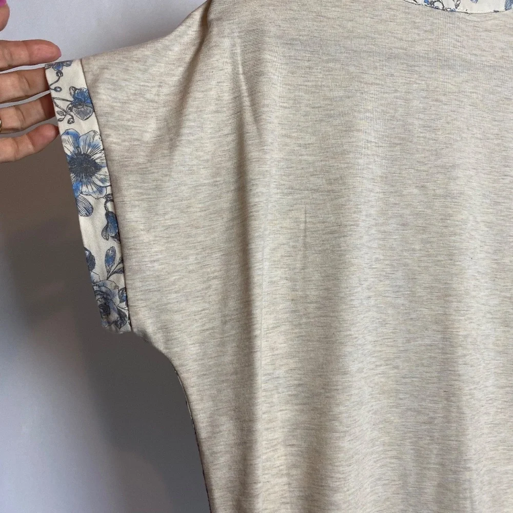 Chenault Womenʻs Cream | Blue Split Neck Button Down Short Sleeve Blouse Large